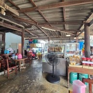 ปุ้ย ก๋วยเตี๋ยวเป็ด