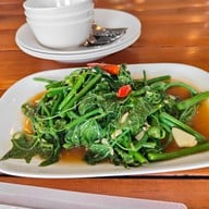เมนูของร้าน ร่มไม้ บ้านสวน สามพราน