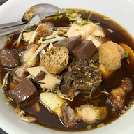 เมนูของร้าน ก๋วยจั๊บน้ำข้น 55