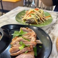 ตำไม่หยุด  เดอะมอลล์ท่าพระ