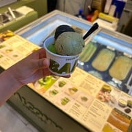 BALCONY CREAM TEA เพลินจิต