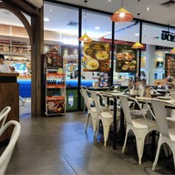 Laoyuan เซ็นทรัลพิษณุโลก