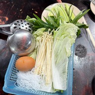 ร้่านจิ้มจุ่มหมูกระทะสุทธิพรสาขา2