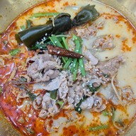 8 เซียนซุป หม่าล่าชั่งขีด เมืองชล