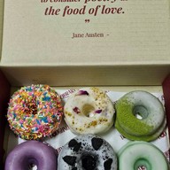 Doughnut Library - Sukhumvit 77