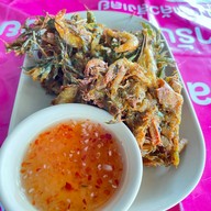 ขนมจีนเส้นสดแม่แอ๊ด