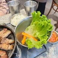 Hasul สยามเซ็นเตอร์ (Siam Center)