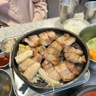 Hasul สยามเซ็นเตอร์ (Siam Center)