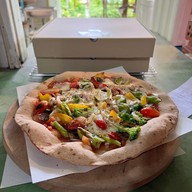 Baansumlee Pizza BaanSumlee Cafe