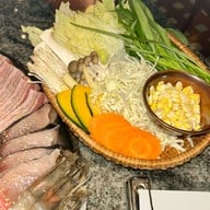 Chin Bo Dang - ชิ้น โบ แดง The Emquartier