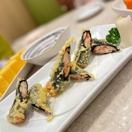 Fuji Japanese Restaurant แฟชั่นไอส์แลนด์