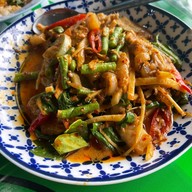 เรณู ครัวริมคลอง ธรรมศาสตร์รังสิต