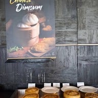 Zeta Cafe โรงแรมฮอลิเดย์อินน์ กรุงเทพฯ