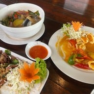 กิน.นำ.กัน อาหารป่า Gin Num Gun เขาใหญ่