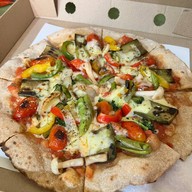 Baansumlee Pizza BaanSumlee Cafe