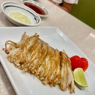 Fuji Japanese Restaurant แฟชั่นไอส์แลนด์