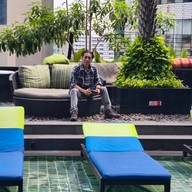 Zeta Cafe โรงแรมฮอลิเดย์อินน์ กรุงเทพฯ