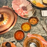 Chin Bo Dang - ชิ้น โบ แดง The Emquartier