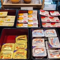 Zeta Cafe โรงแรมฮอลิเดย์อินน์ กรุงเทพฯ