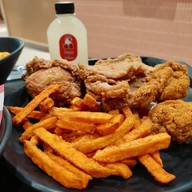 เมนูของร้าน ไก่ทอดกุ๊กขี้เมา เซ็นทรัลอีสท์วิว