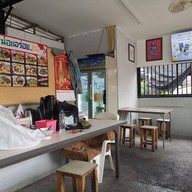 บรรยากาศ ฝากหน่อยอร่อยแน่