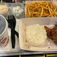 Bonchon Korean Fried Chicken (บอนชอนไก่ทอดเกาหลี) สนามบินสุวรรณภูมิ