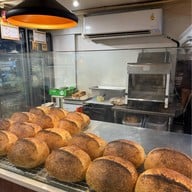 BARTELS Sathorn - Sourdough Sandwiches, Coffee & Juicery สาทร