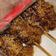 เจ๊แดงสามย่าน ส้มตำ คอหมูย่าง ไอคอนสยาม