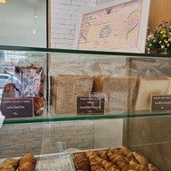 Nana Bakery มีโชค