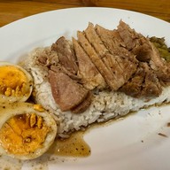 ขาหมูคุโรบุตะ (ขาหมู5รางวัลอร่อย) เจริญนคร