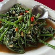 สวนอาหารลุงนวย