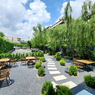 หน้าร้าน YUN Restaurant