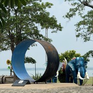 บรรยากาศ อุทยานเฉลิมพระเกียรติ เขื่อนป่าสักชลสิทธิ์
