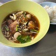 เนื้อตุ๋นทุ่งเศรษฐี รามคำแหง 2