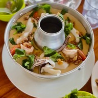 ซ้อแซ่บ ซ้อแซ่บ