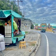 สวีททรัครถน้ำสีเขียว กาแฟสดโมก้าพอม ชาใต้ ผลไม้สด (เมืองใหม่ชัยมงคล)