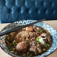 เมนูของร้าน ซาบาห์ เน้นเนื้อ สิงห์บุรี