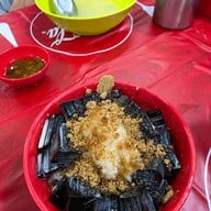 เมนูของร้าน ข้าวต้มปลารุ่งเรือง/ก๋วยเตี๋ยวปลารุ่งเรือง