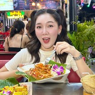 ครกใหญ่BYส้มตำเด็ดนวลจันทร์44 สาขานวลจันทร์44