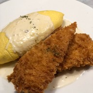 OMU พาร์คเลน เอกมัย