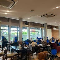 Oasis Coffee Rangnam สาขา 1 รางน้ำ