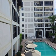 Buri Siri Boutique Hotel