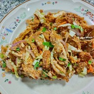 เมนูของร้าน ยำไก่แซ่บ ปากซอยตลาดครุใน