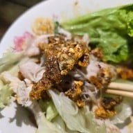 Emily's เส้นหมี่ไก่ฉีก Emily’s เส้นหมี่ไก่ฉีก