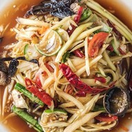 ร้านแซ่บคุณหนู ส้มตำ ยำแซ่บ (ตลาดโรงปูนไน้ท์มาร์เก็ต)