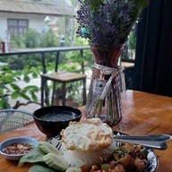 ครัวนายมอน
