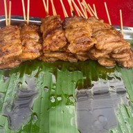 หมูปิ้งโบราณ ขนมครกโบราณ คลองน้อย