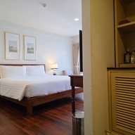 Buri Siri Boutique Hotel