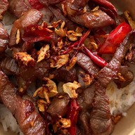 ข้าวหมูทอดคลุกน้ำพริก