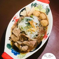 ก๋วยเตี๋ยวเรือตี๋น้อย